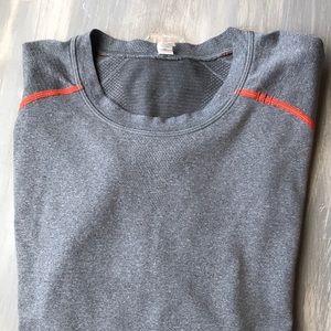 Men’s Lululemon long sleeve shirt
